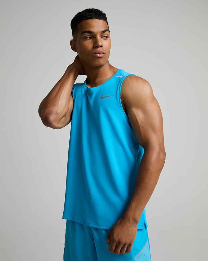 Nike Men's Dri-FIT Miler Tank Top - Light Current Blue/Reflective Silver