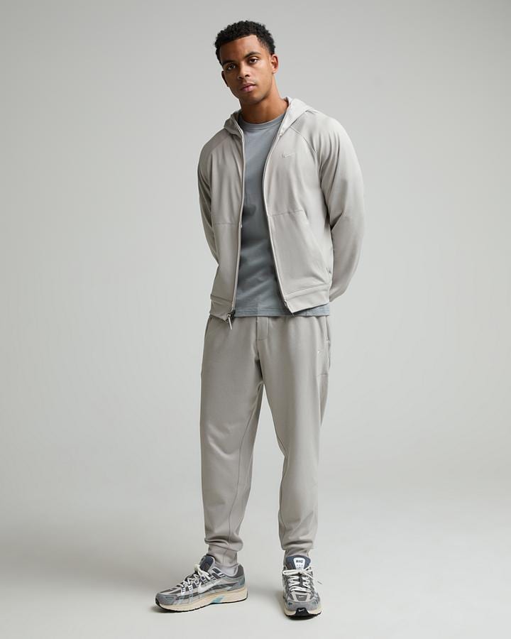 Nike Men's Primary NanoKnit Dri-FIT UV Protection Jogger - Moon Particle/College Grey/Heather