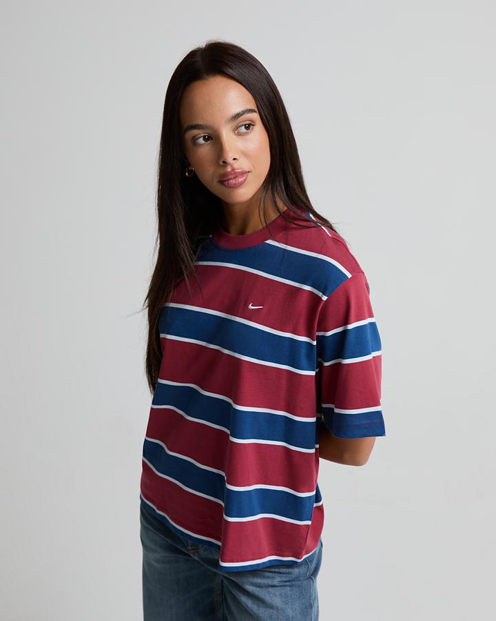 Nike Women's Novelty Stripe Boxy T-Shirt - Team Crimson/Court Blue/Glacier Blue