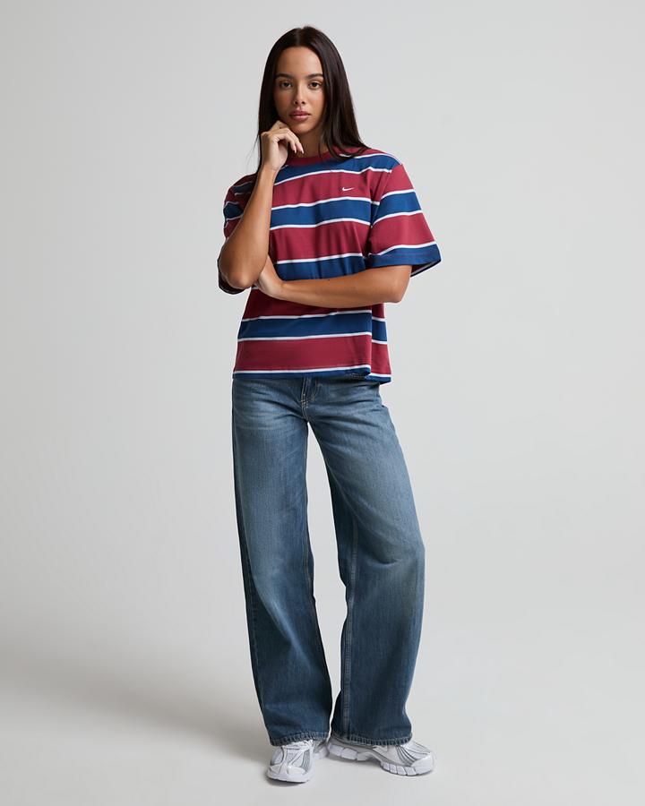 Nike Women's Novelty Stripe Boxy T-Shirt - Team Crimson/Court Blue/Glacier Blue