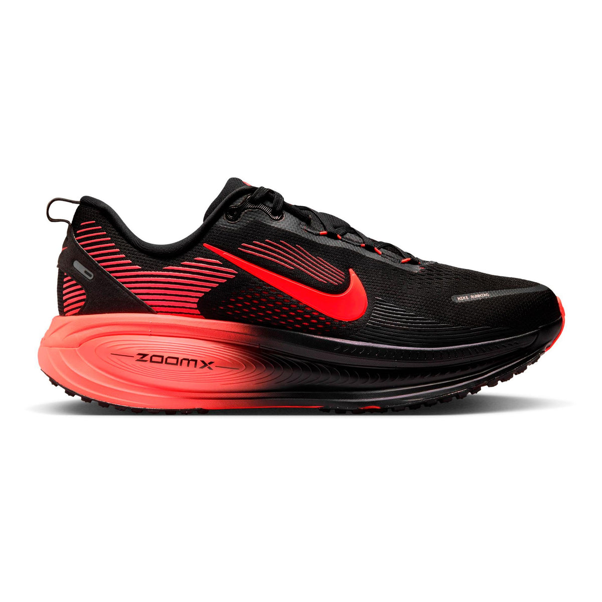 Nike Vomero 18 Neutral running shoe Black/orange
