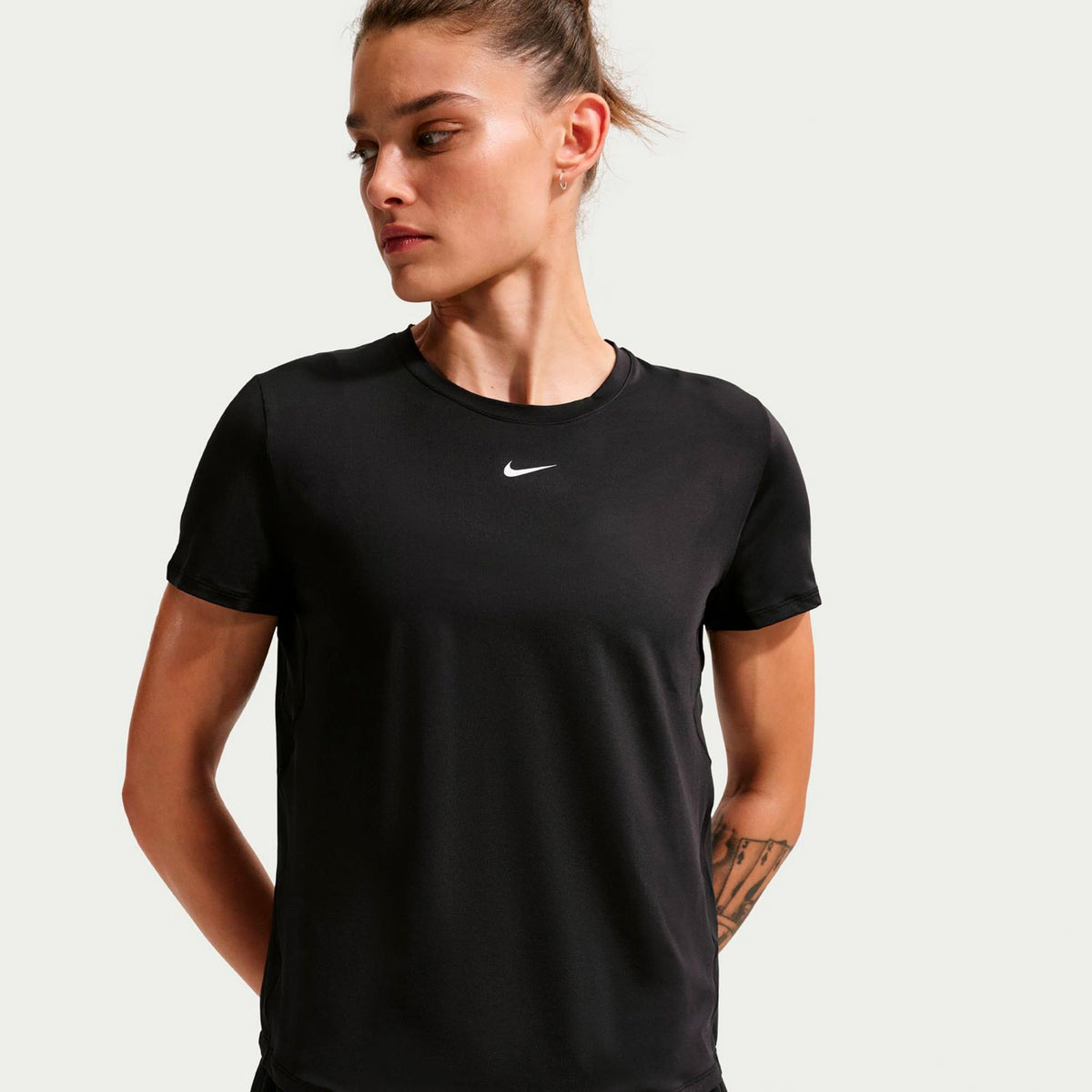 Nike One Dri-FIT Women's Tank Top - Black/White