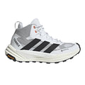 Cloud White/Core Black/Off White