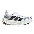 Cloud White/Core Black/Off White