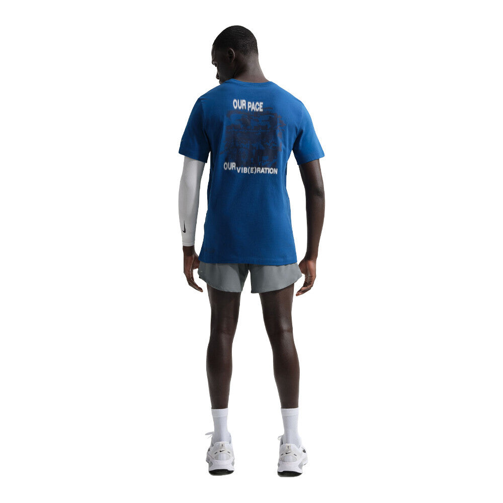 Nike Dri-FIT Stride 7" Brief-Lined Men's Running Shorts - Smoke Grey/Reflective Silver