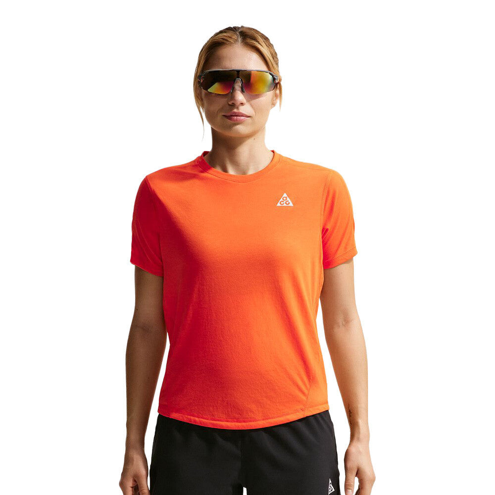 Nike ACG Dri-FIT Women's Running T-Shirt - Safety Orange