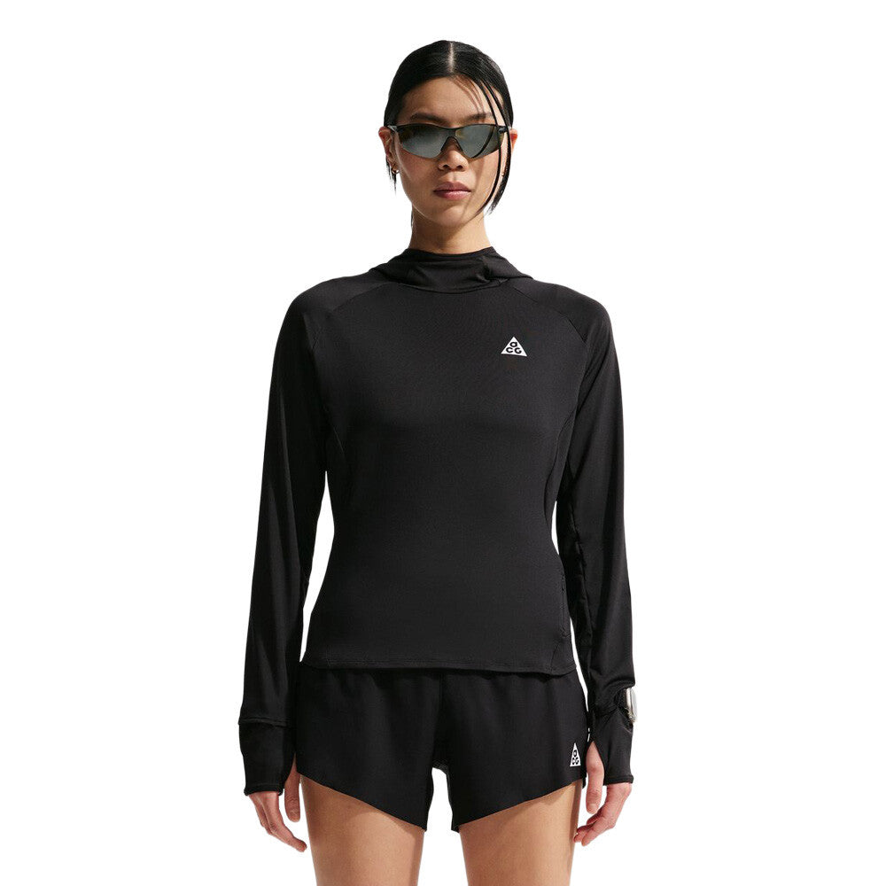 Nike ACG UV-Resistant Women's Running T-Shirt - Black/Summit White
