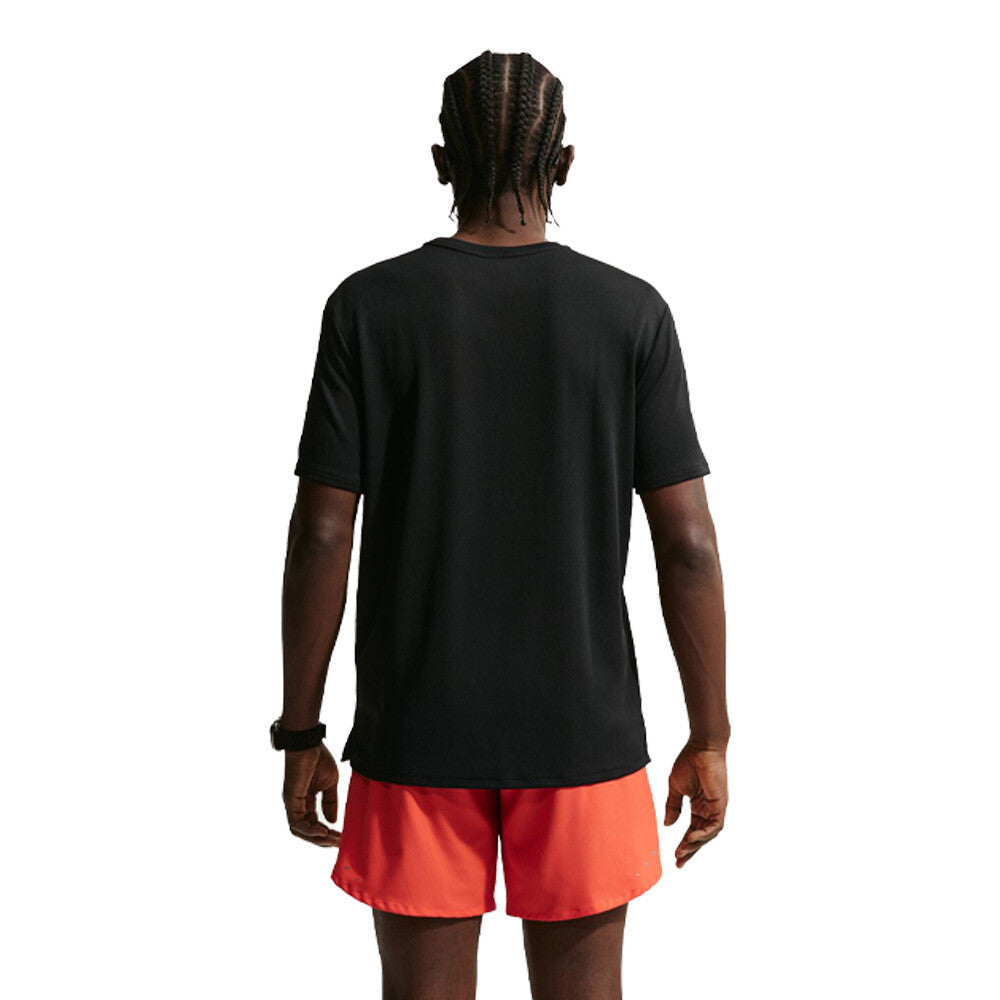 Nike Dri-FIT Miler Men's Running T-Shirt - Black/Reflective Silver