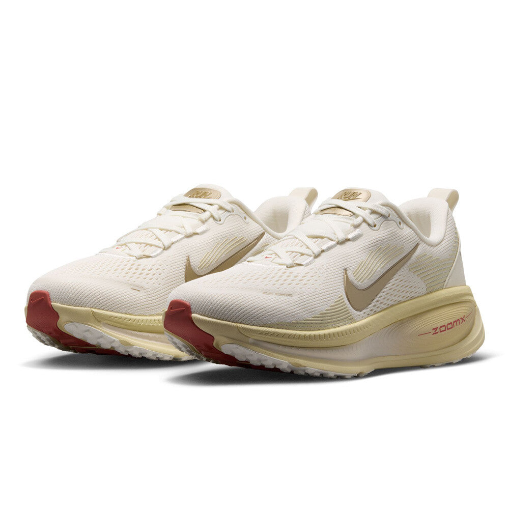 Nike Vomero 18 Women's Running Shoes - Sail/Metallic Gold Grain/Light Khaki