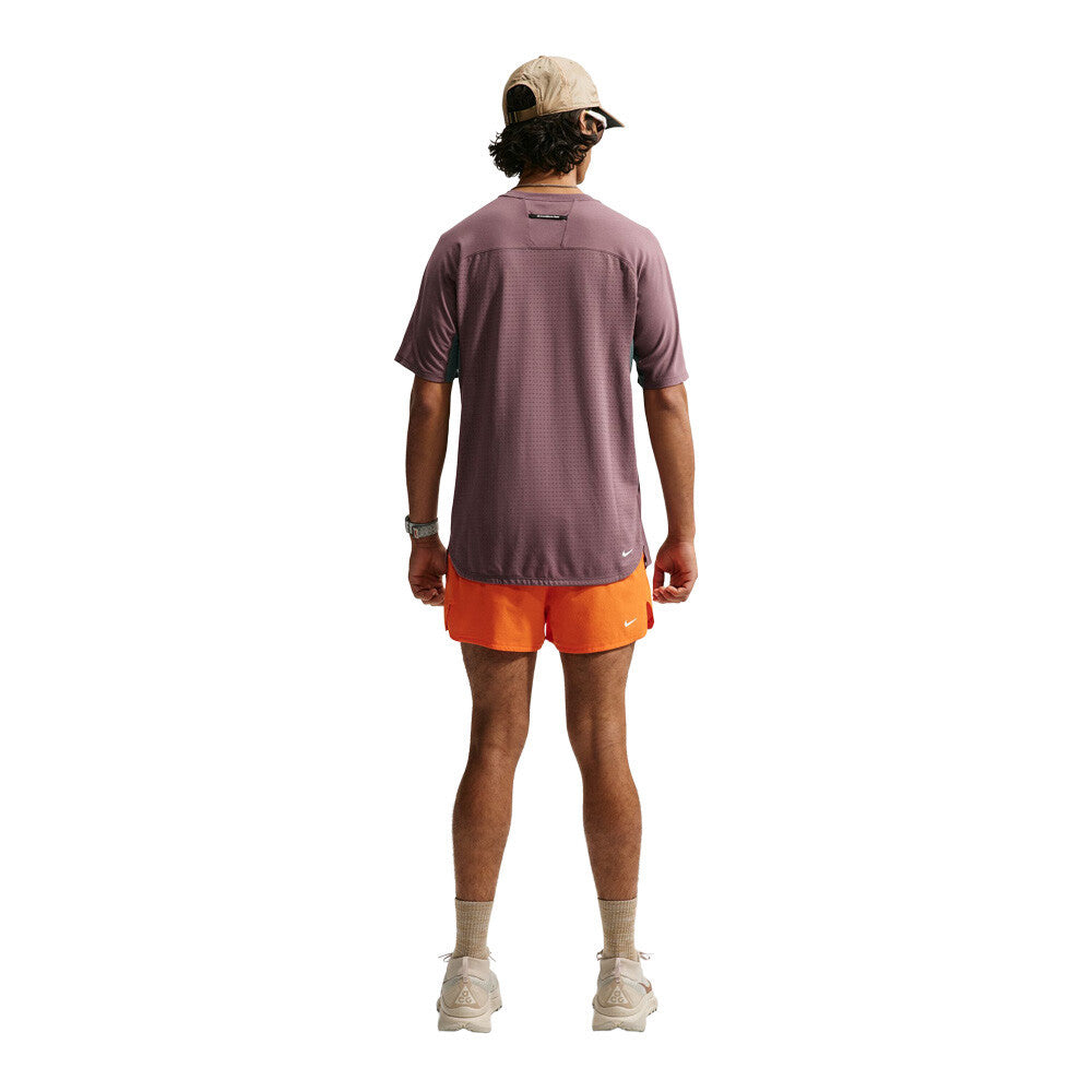 Nike ACG Dri-FIT ADV Solar Chase Men's Trail Running T-Shirt - Tattoo/Mineral Slate/Summit White