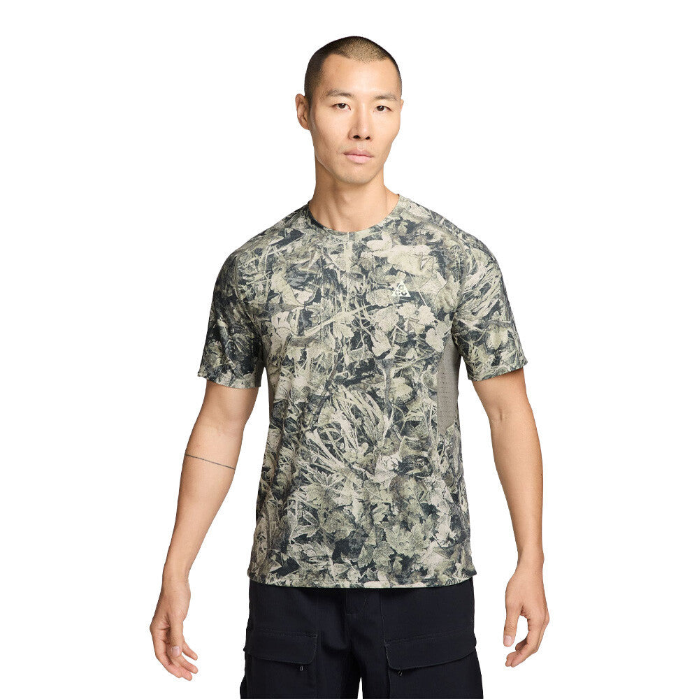 Nike ACG Dri-FIT ADV Solar Chase Men's Trail Running T-Shirt - Sequoia/Light Army/Summit White