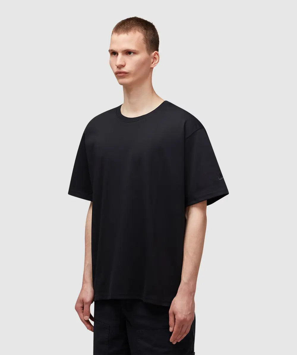 NIKE TECH PACK T SHIRT - BLACK