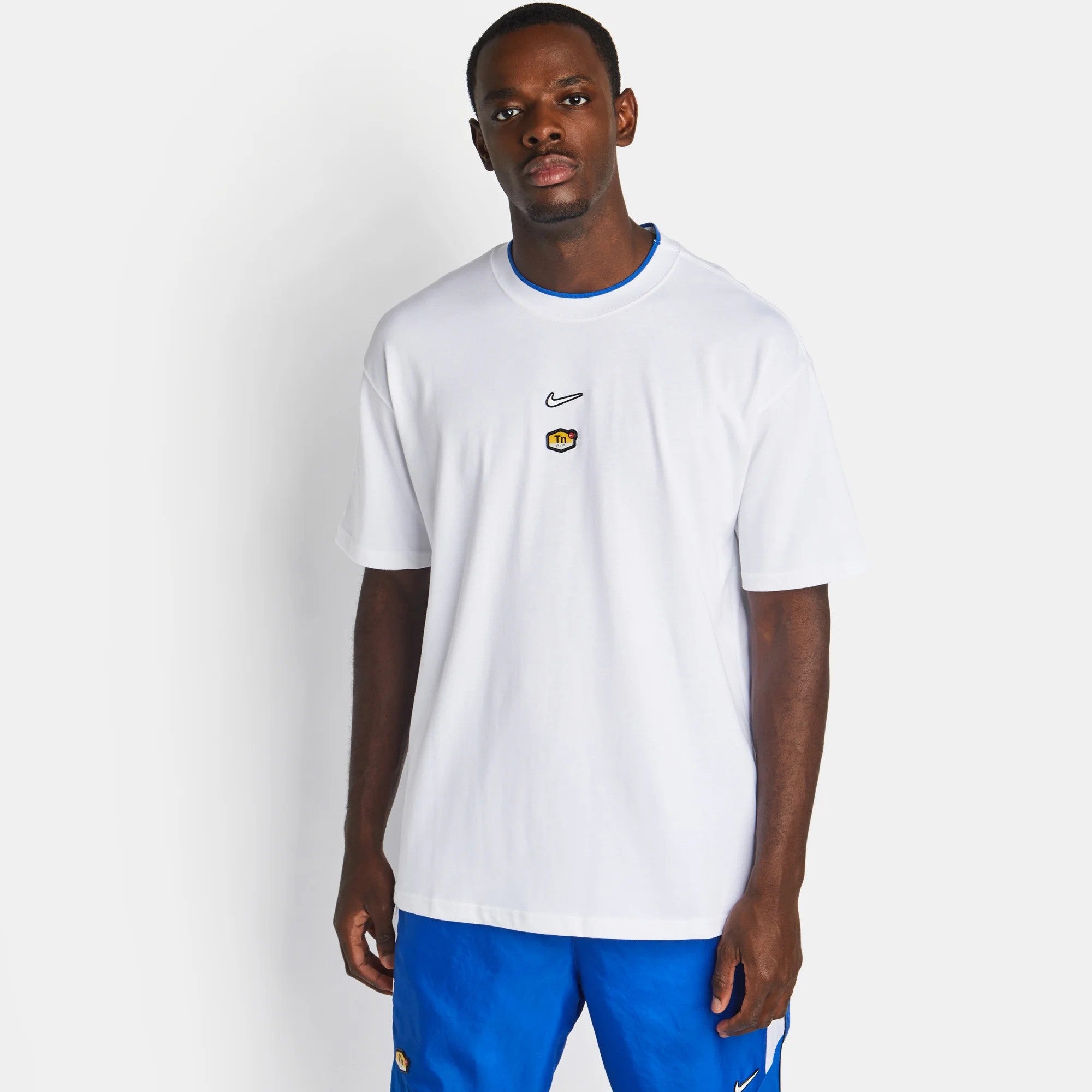 NIKE TUNED T SHIRT - WHITE