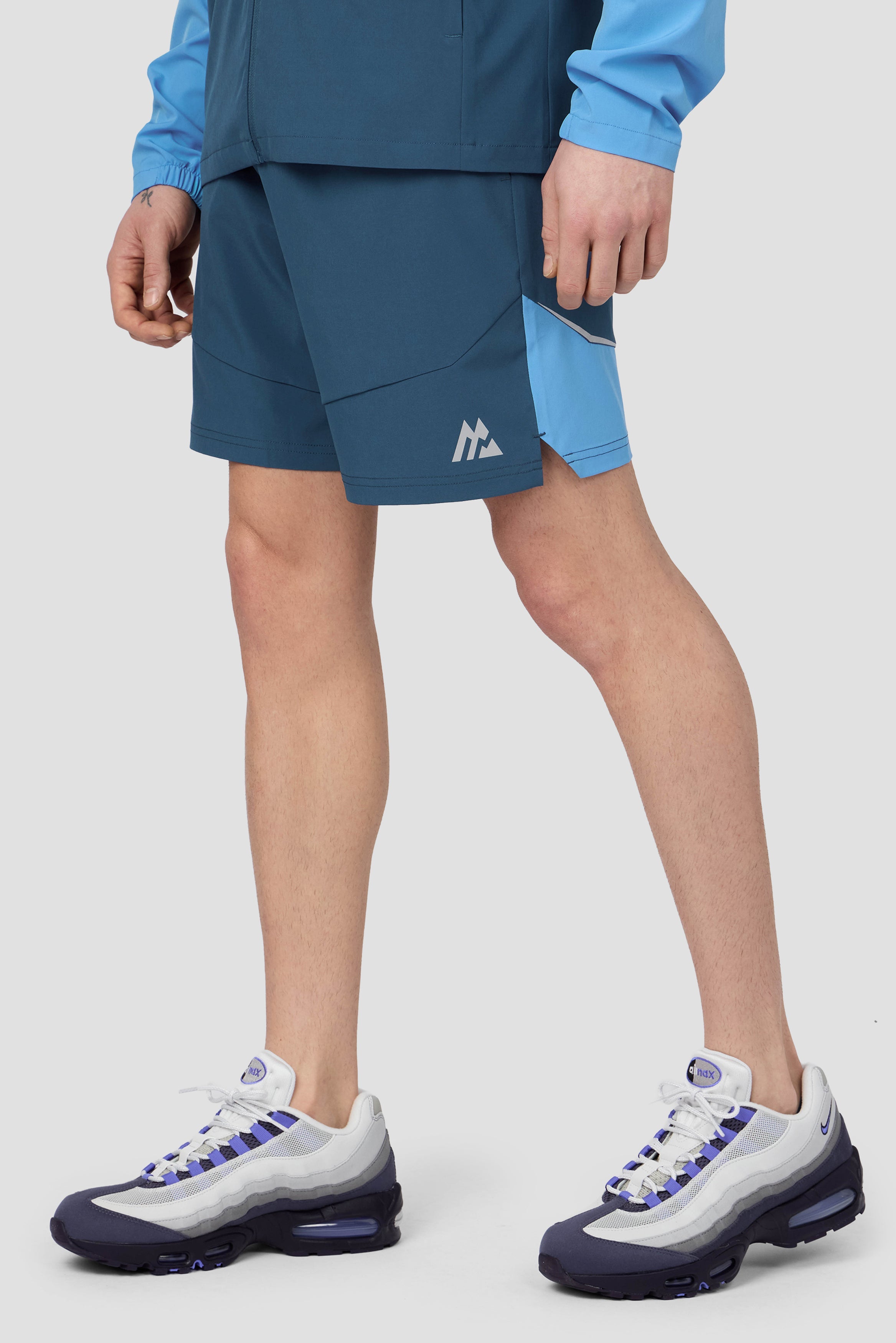 Montirex Swift Short Black, Red, Pink