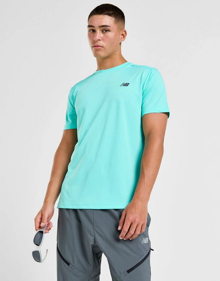 NEW BALANCE ESSENTIAL RUN T SHIRT - CYBER JADE