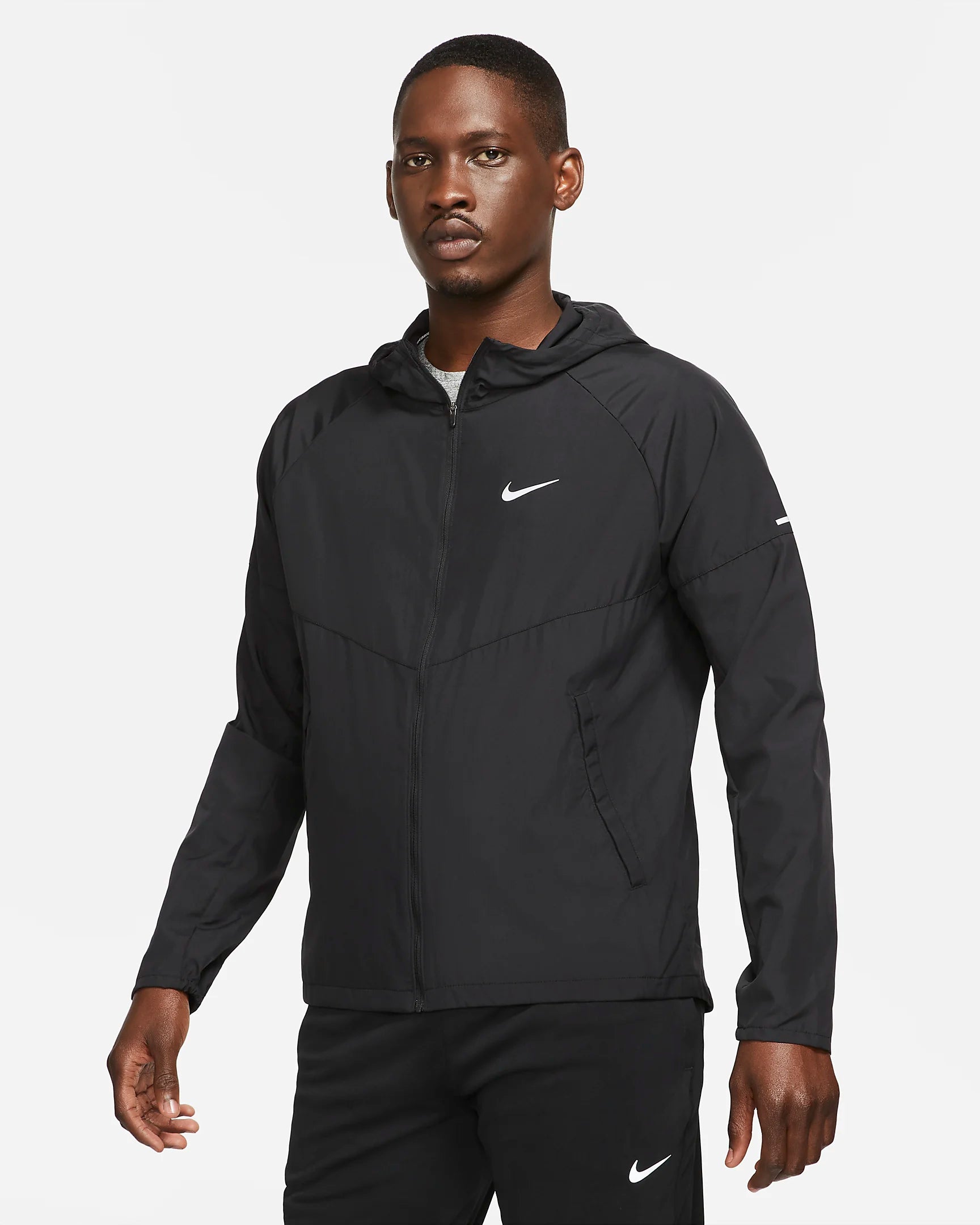 NIKE REPEL JACKET - BLACK