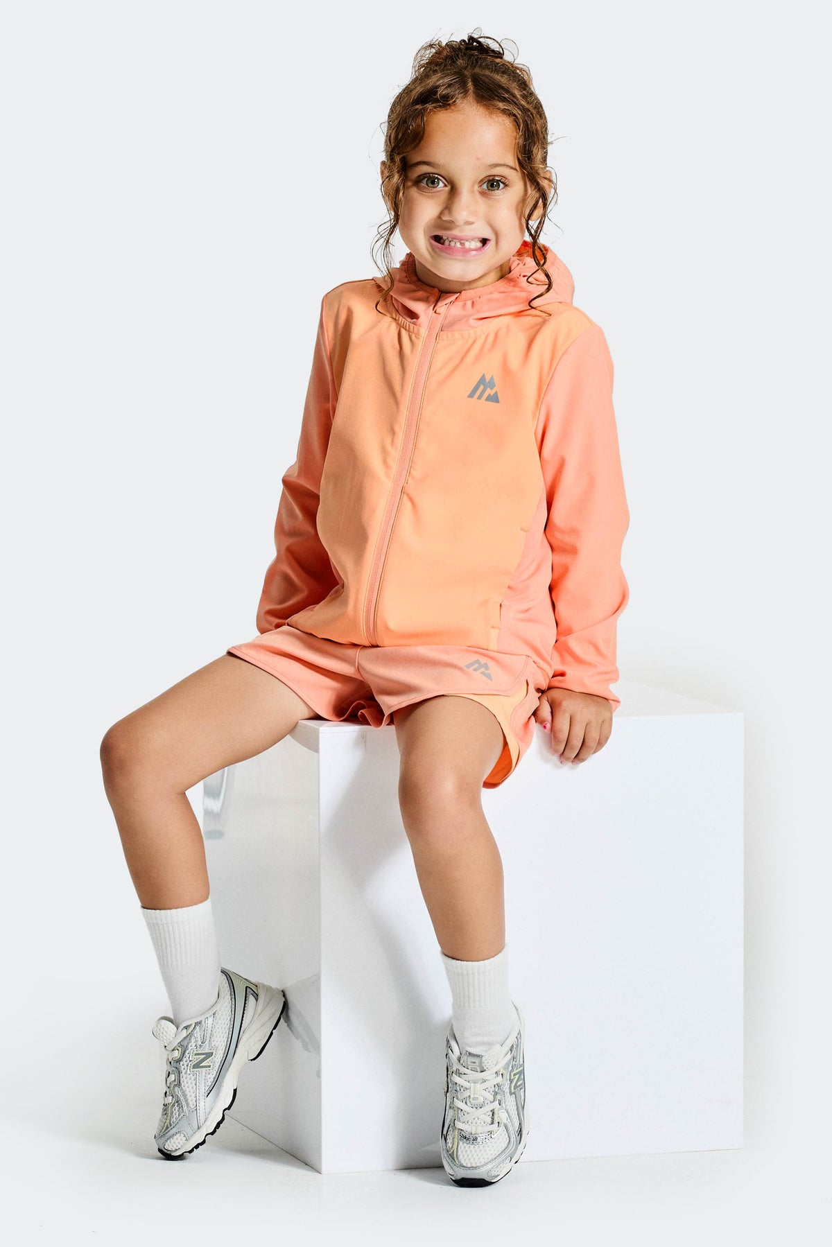 Montirex Infant Girls' Bounce Windbreaker/Short Set - Peach Punch Apricot Blush